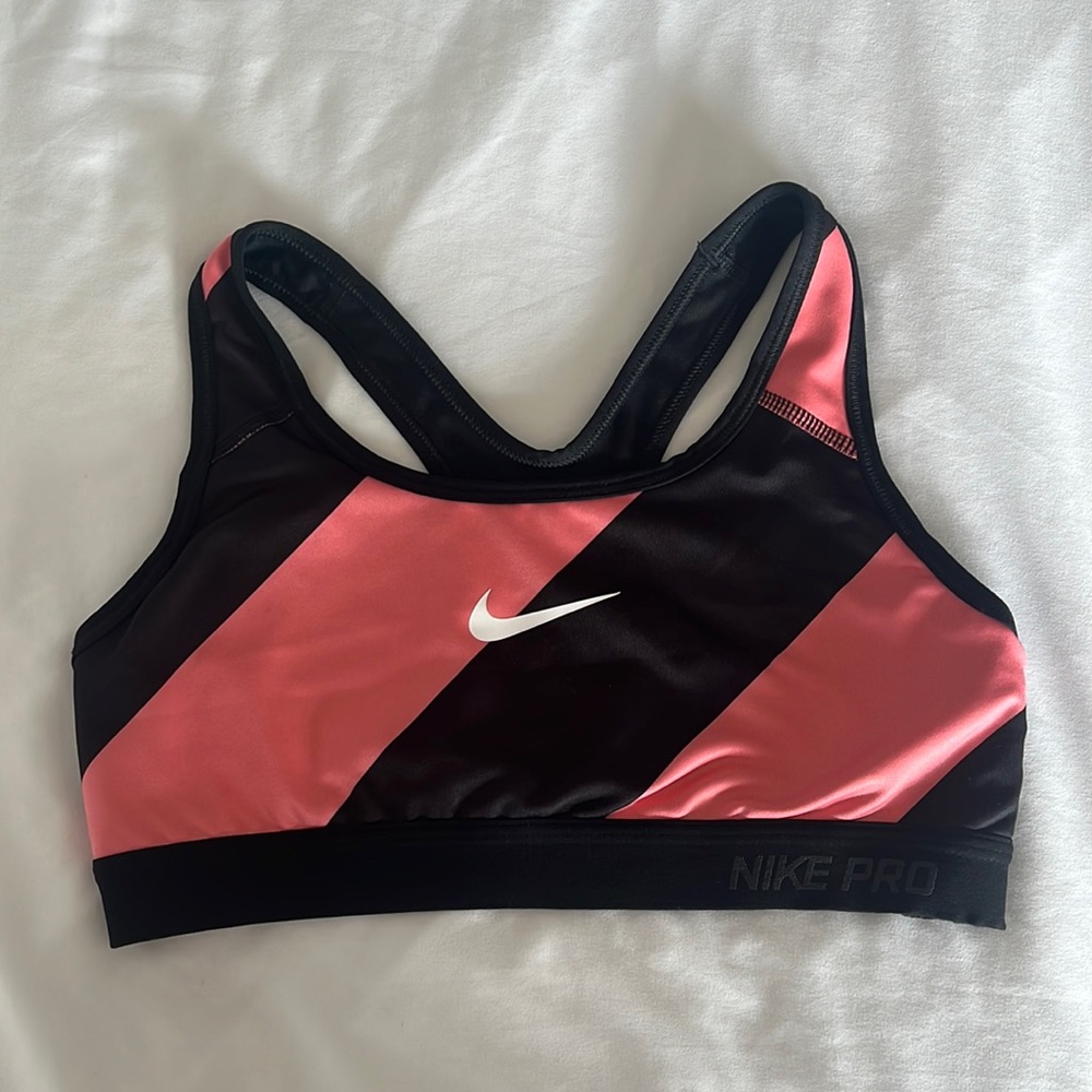 Women’s Nike Sports Bra
